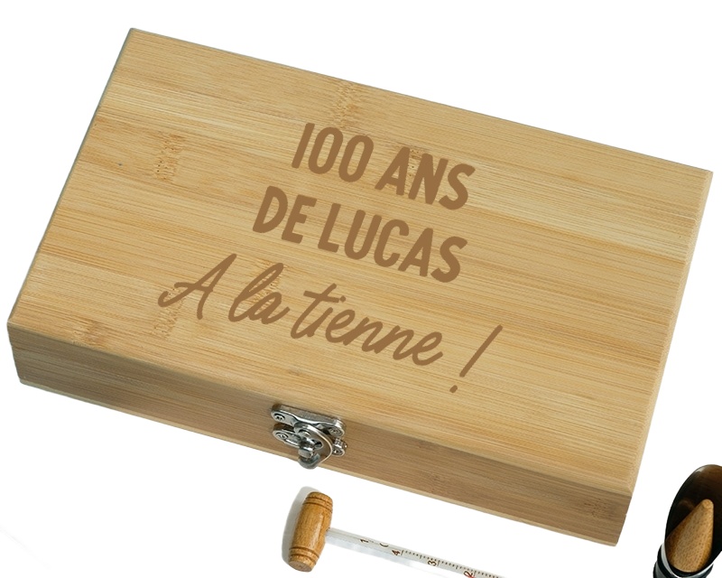 Coffret vin personnalisé et accessoires homme 100 ans