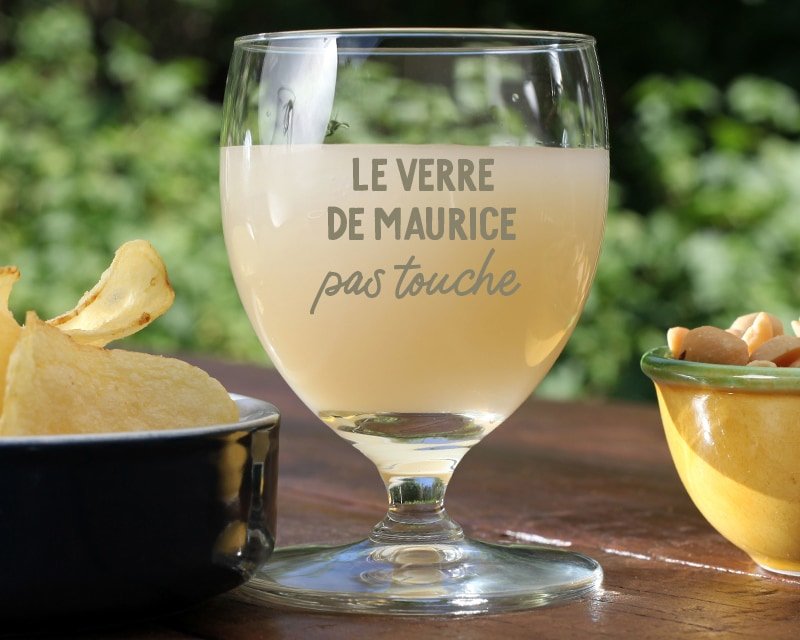 Verre à ricard ou pastis homme 20 ans