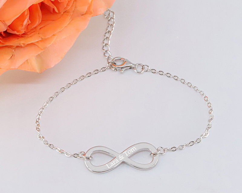 Bracelet infini personnalisé pour Femme - Prénom