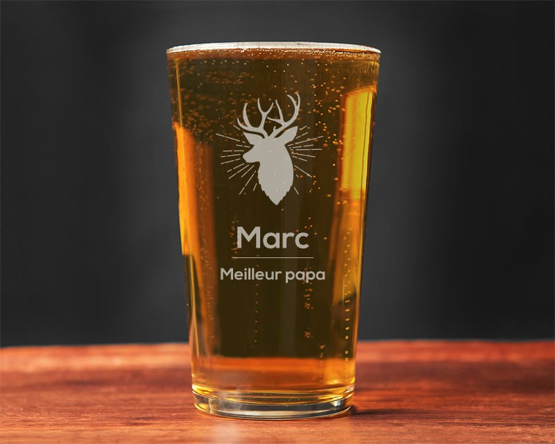 Verre à bière personnalisé  prénom- Cerf