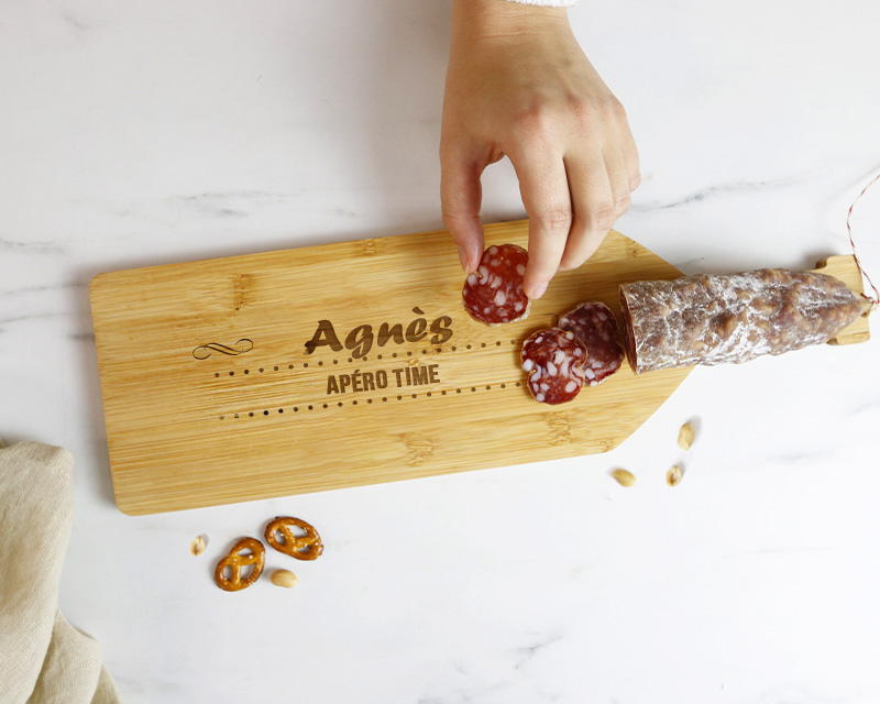 Planche apéro personnalisée en bois - Prénom