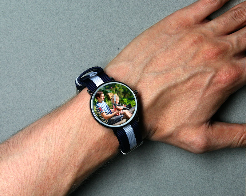 Montre noire Personnalisable - Cadran Photo