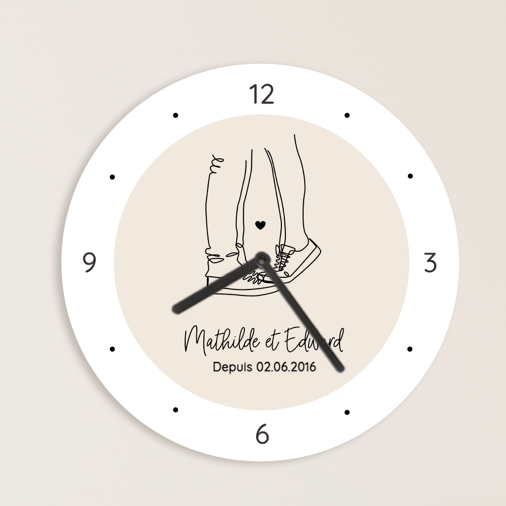 Horloge personnalisée - Dessin au trait