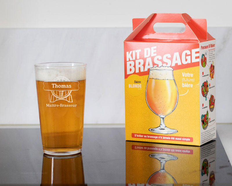 Kit d'initiation au brassage de bière et son verre à bière personnalisé